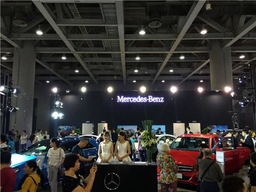 2016五一汽車(chē)博覽會(huì)梅賽德斯-奔馳展落幕(圖1)