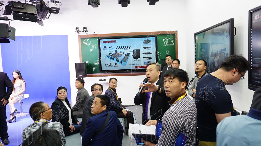 鴻合科技沈陽普教展圓滿收官 引全場聚焦(圖9)